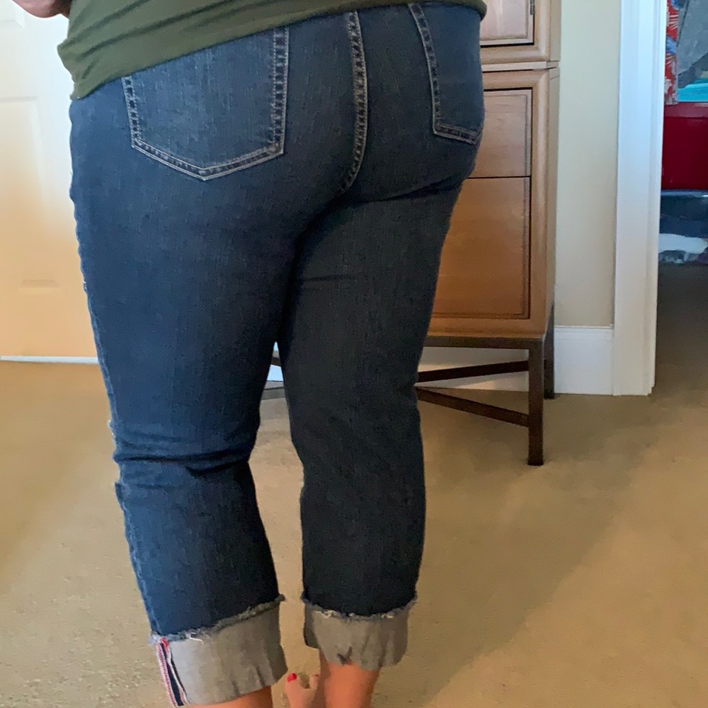 Torrid Capri Vintage Stretch Size 18